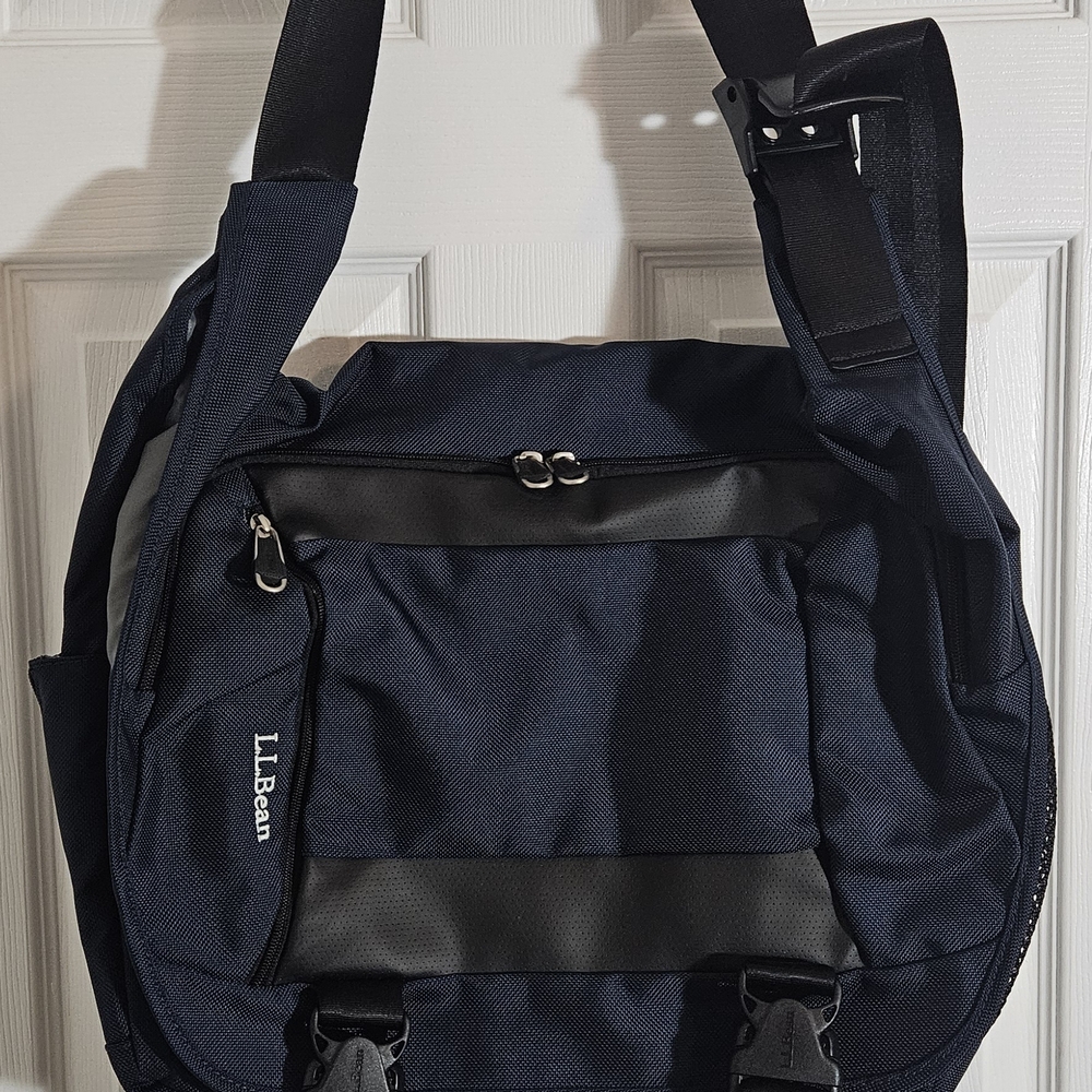 L.L. Bean Navy Messenger Bag. Crossbody Or Backpack. Muti Pockets Heavy Duty